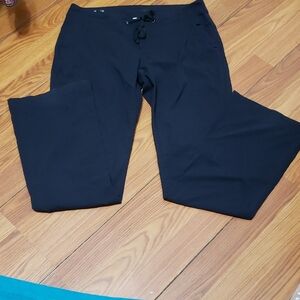COLUMBIA  Omni-Shield Women"s 8 Reg Black Flare Leg Pants